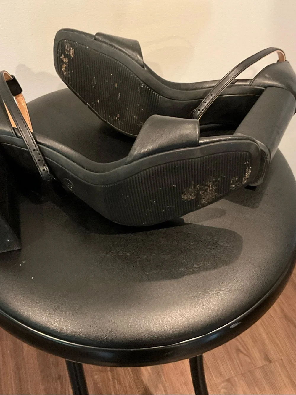 a new day Black Block Heel Open-Toe Ankle-Strap Sandals size 8